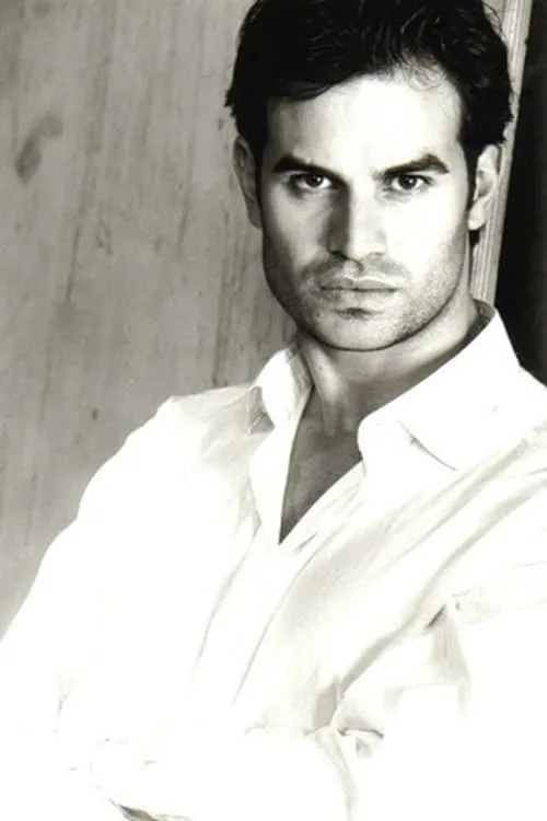 Actor Manuel Oliverio