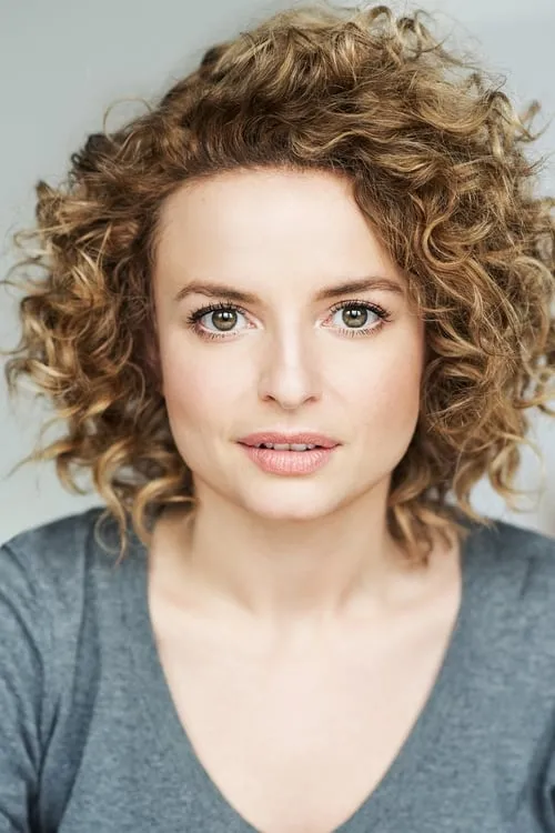 Actor Mara Joly