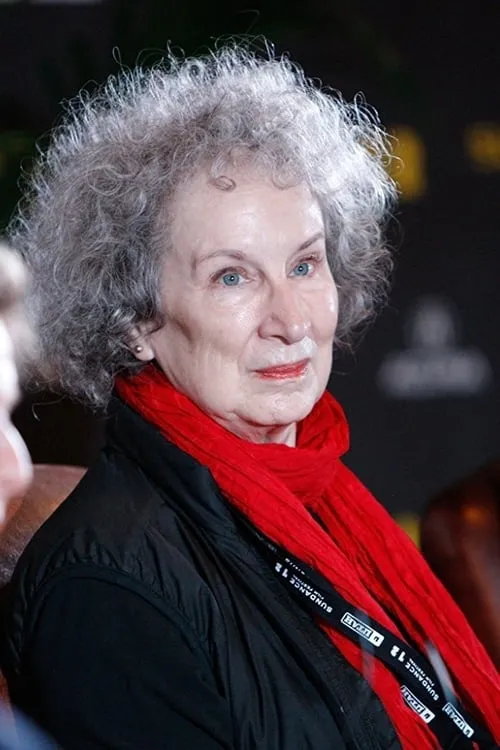 Margaret Atwood interpretando a Self