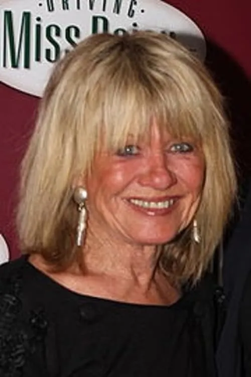 Margaret Pomeranz en el reparto