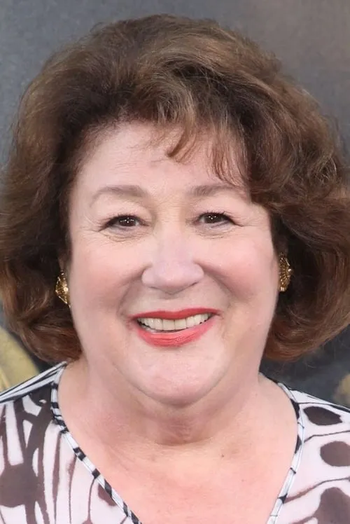 Margo Martindale interpretando a Betsy