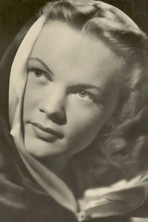 Actor Marianne Simson