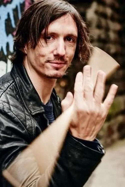 Mario Duplantier interpretando a Drums