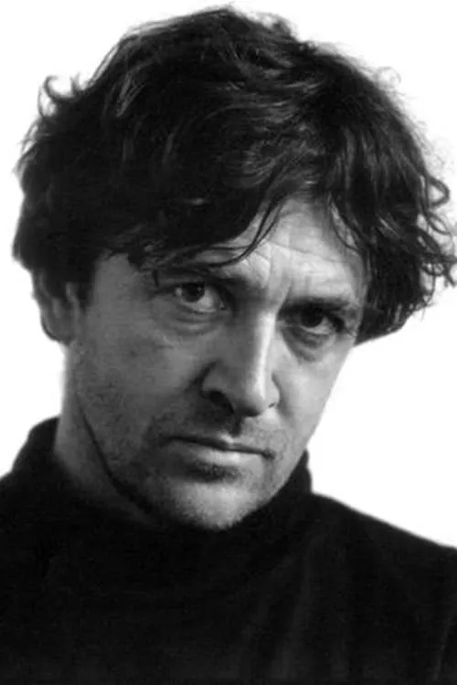 Actor Mario Todisco