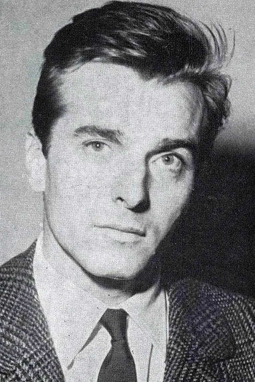 Actor Mario Valdemarin