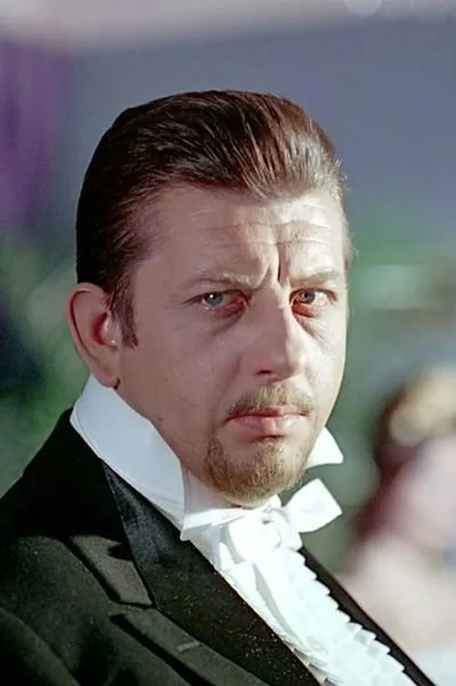 Actor Mariusz Dmochowski