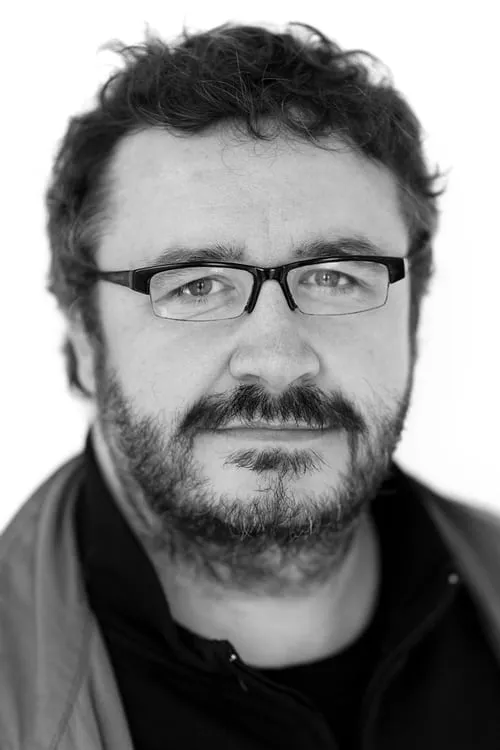 Actor Mark Benton