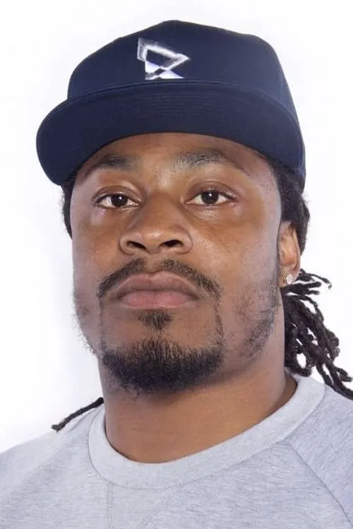 Marshawn Lynch interpretando a Massive Goon