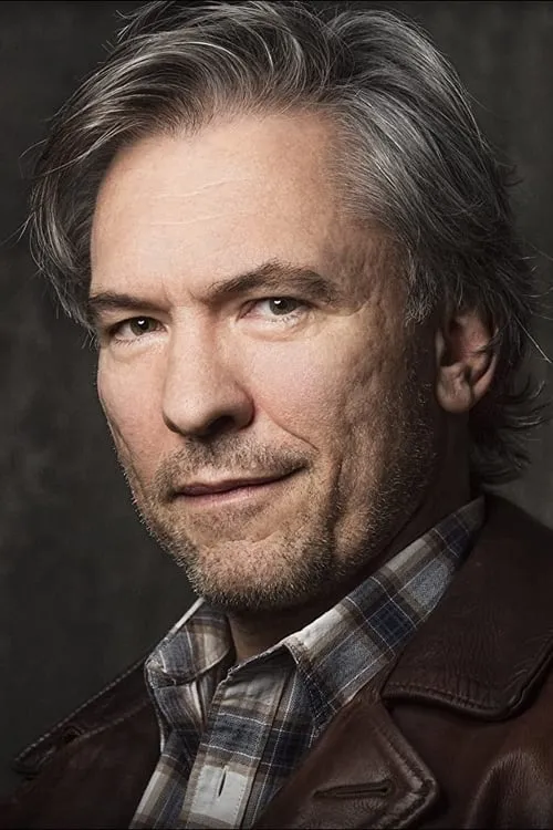 Foto de perfil del actor Martin McDougall en el reparto