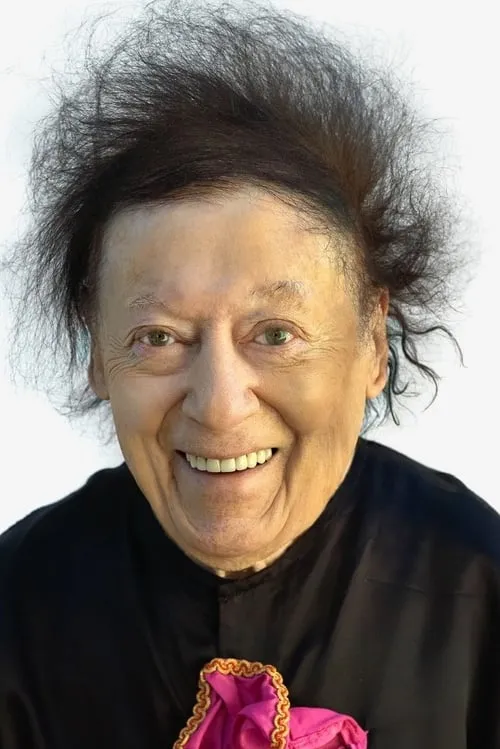 Marty Allen interpretando a Higgie