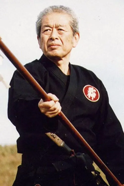 Masaaki Hatsumi en el reparto