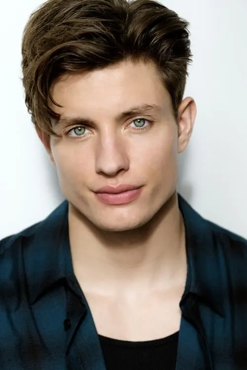 Foto de perfil del actor Matt Rife en el reparto