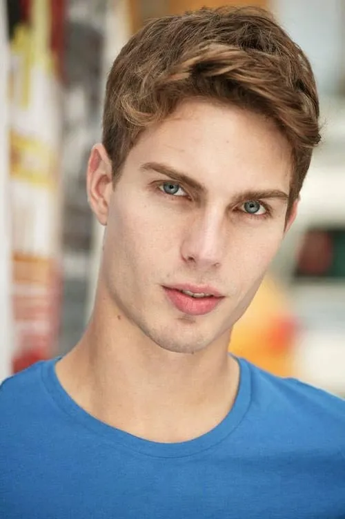 Foto de perfil del actor Matthew Ludwinski en el reparto