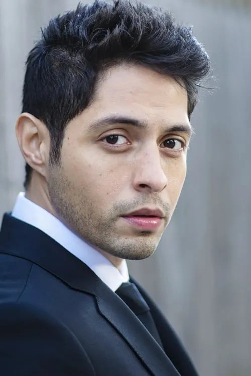 Foto de perfil del actor Max Arciniega en el reparto