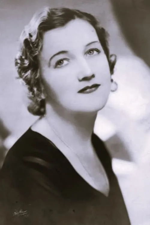 Actor May Craig