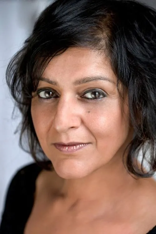 Meera Syal interpretando a Unumma