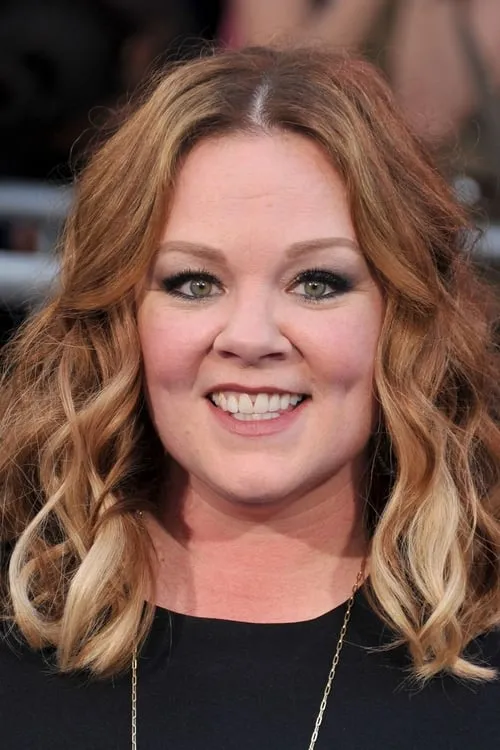 Melissa McCarthy interpretando a Self