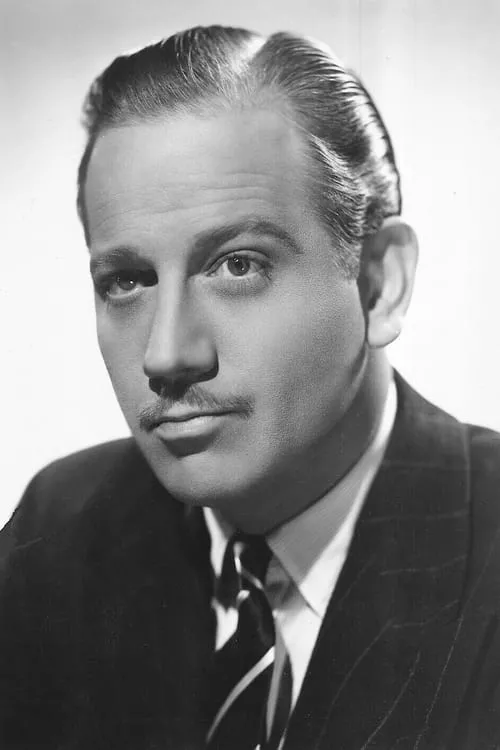 Melvyn Douglas interpretando a David Rolfe