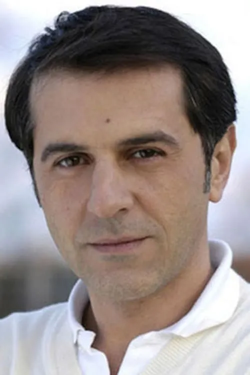 Foto de perfil del actor Merab Ninidze en el reparto