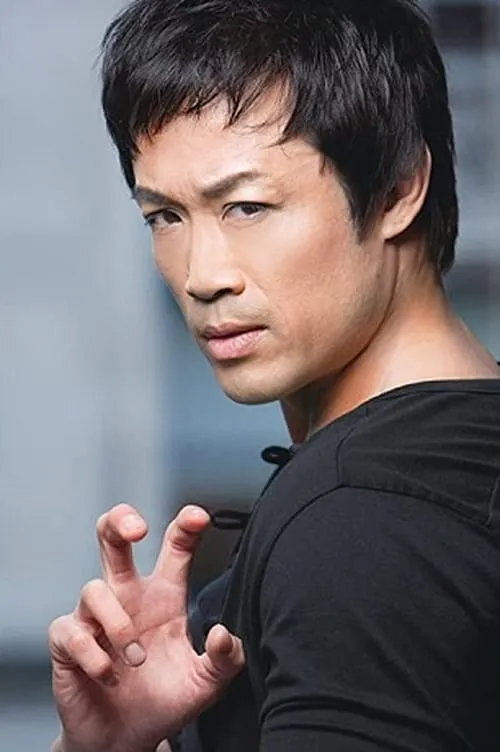 Actor M.G. Gong