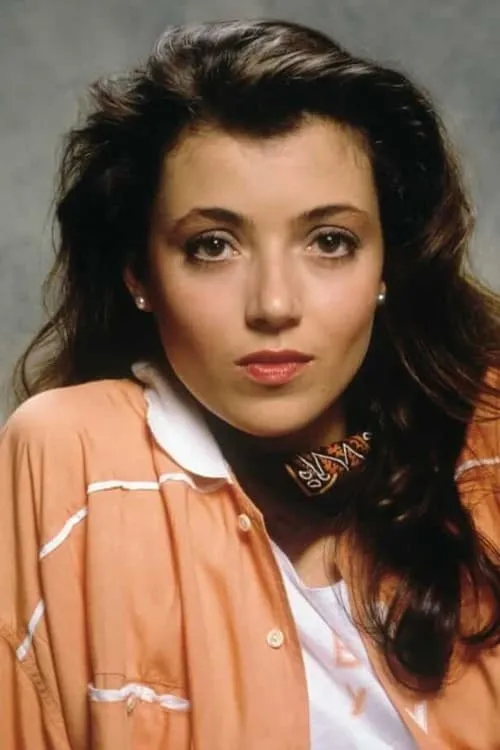 Mia Sara interpretando a Katherine Thatcher