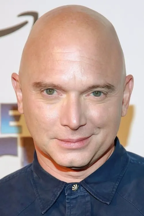 Michael Cerveris interpretando a 