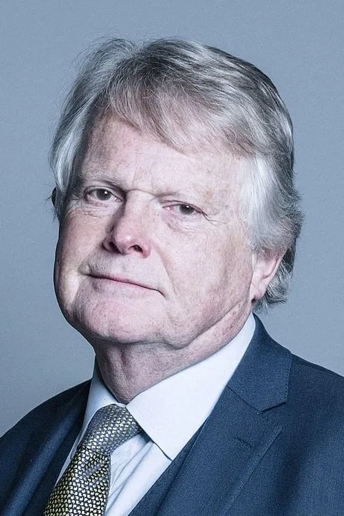 Michael Dobbs interpretando a Self