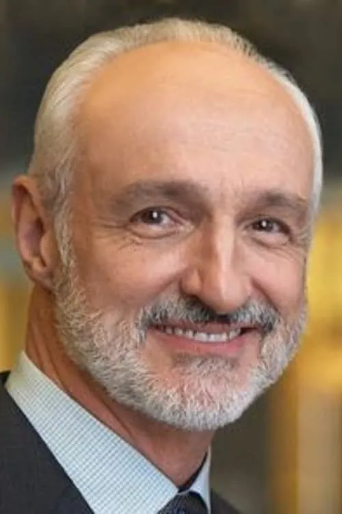 Actor Michael Gross