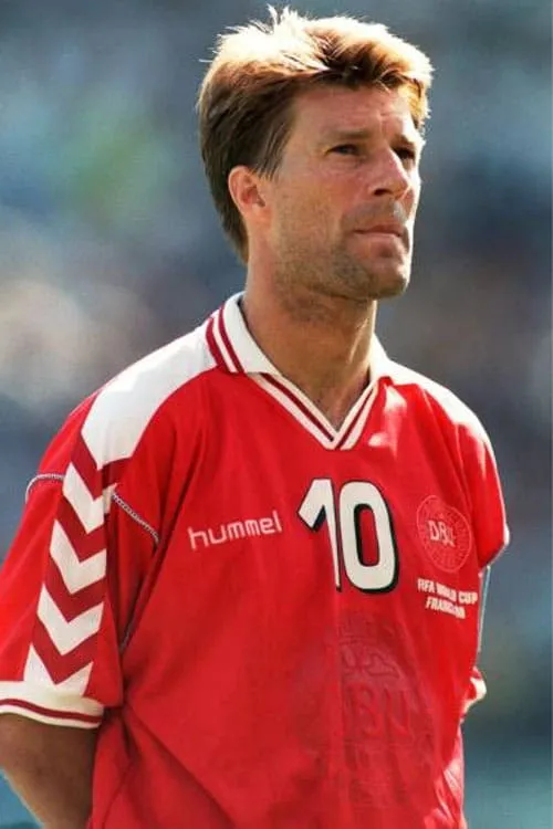 Michael Laudrup interpretando a Self