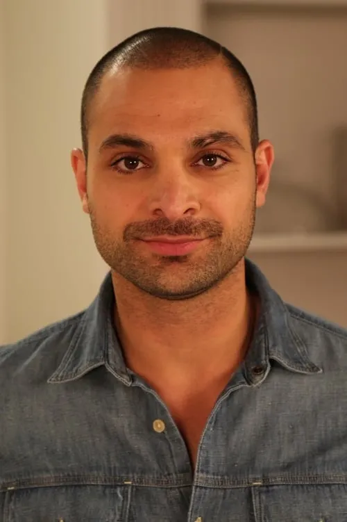 Michael Mando en el reparto