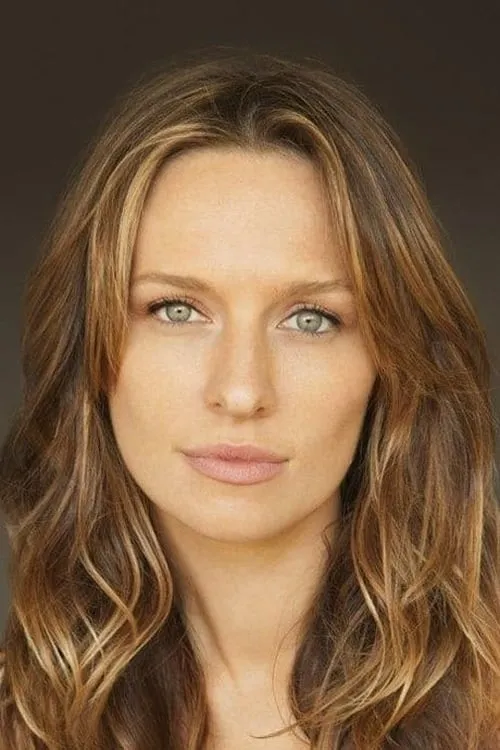 Michaela McManus interpretando a Calliope