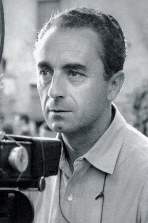 Michelangelo Antonioni interpretando a Himself