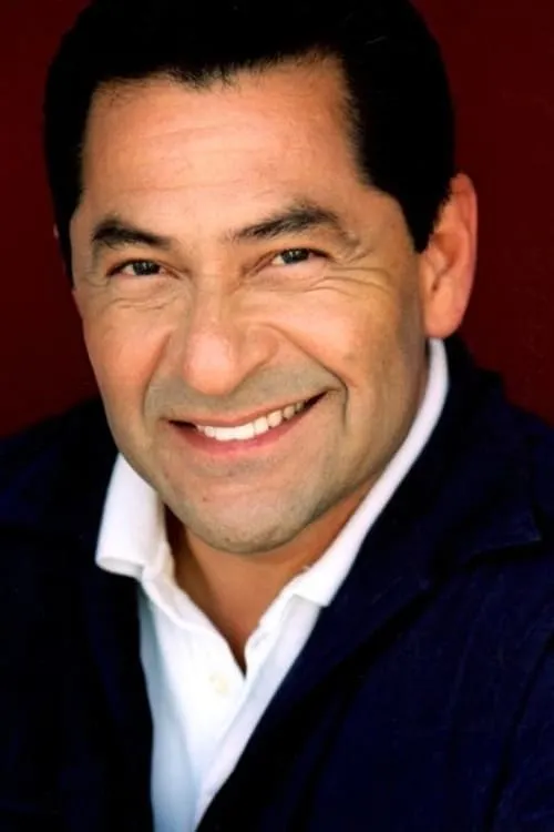 Actor Mike Gomez