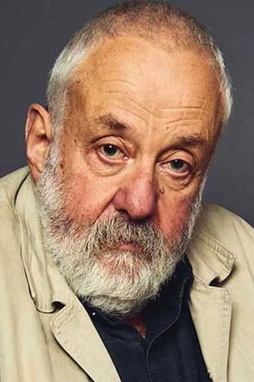 Mike Leigh interpretando a Self