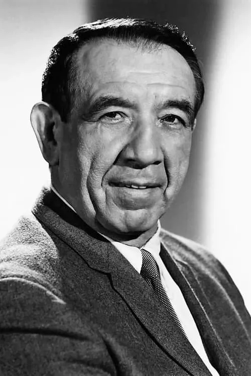 Actor Mike Mazurki