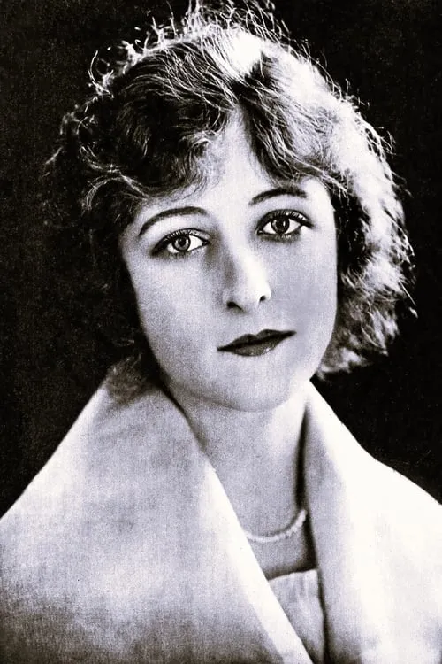 Mildred Harris interpretando a Betty