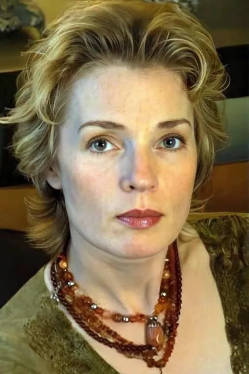 Actor Mimi Craven