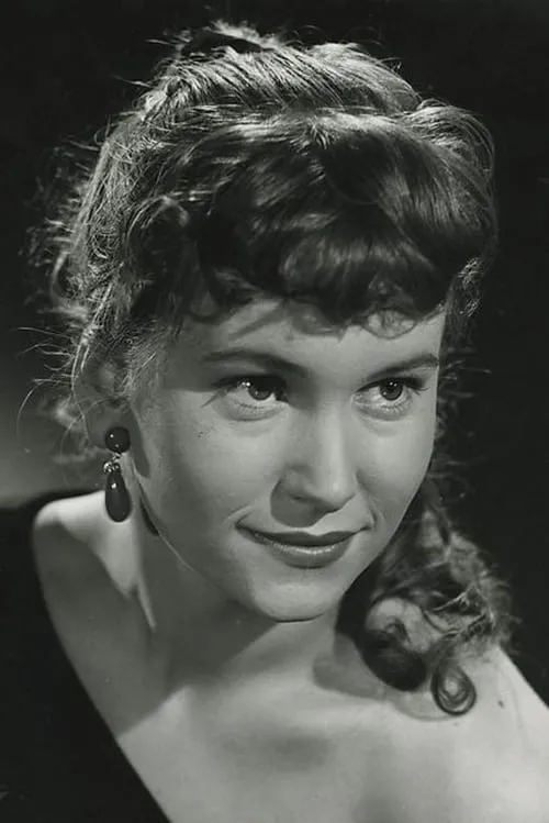 Actor Mimi Heinrich