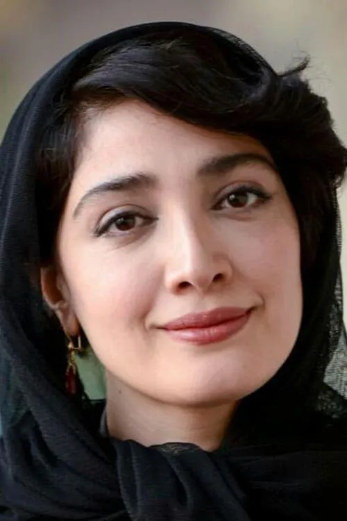 Actor Mina Sadati