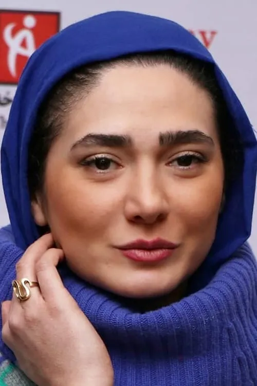 Actor Mina Vahid