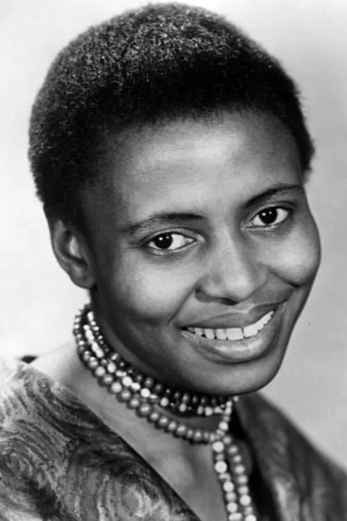 Miriam Makeba interpretando a Self