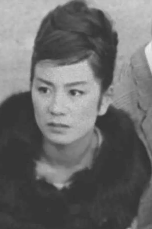 Actor Mitsue Komiya