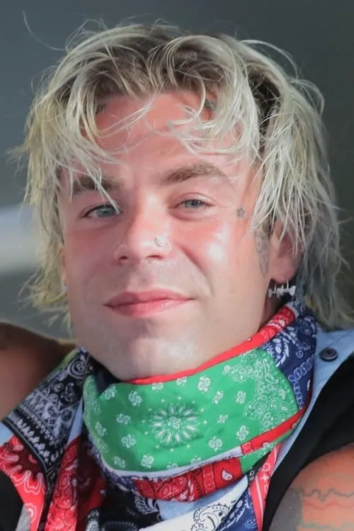 Mod Sun interpretando a Dylan