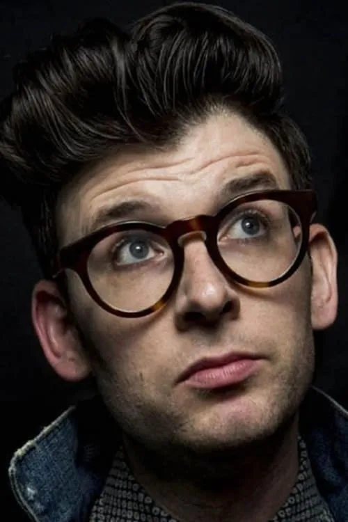 Moshe Kasher interpretando a Self