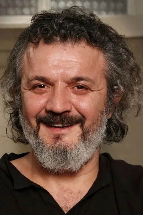 Actor Müfit Can Saçıntı