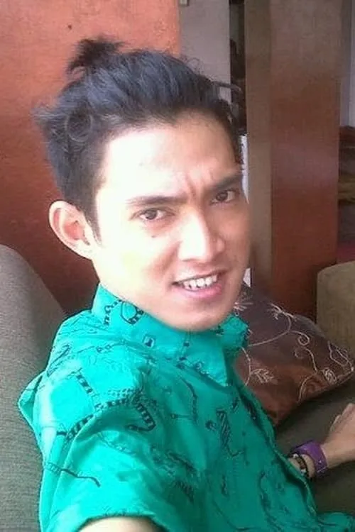 Actor Munajat Raditya