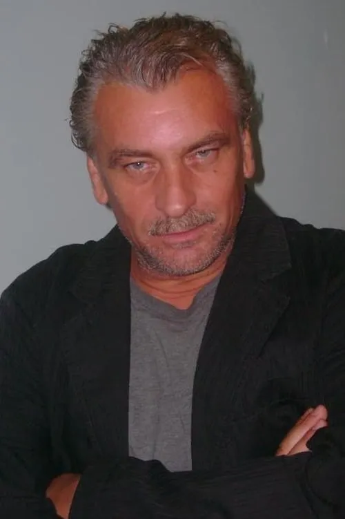 Actor Musto Pelinkovicci