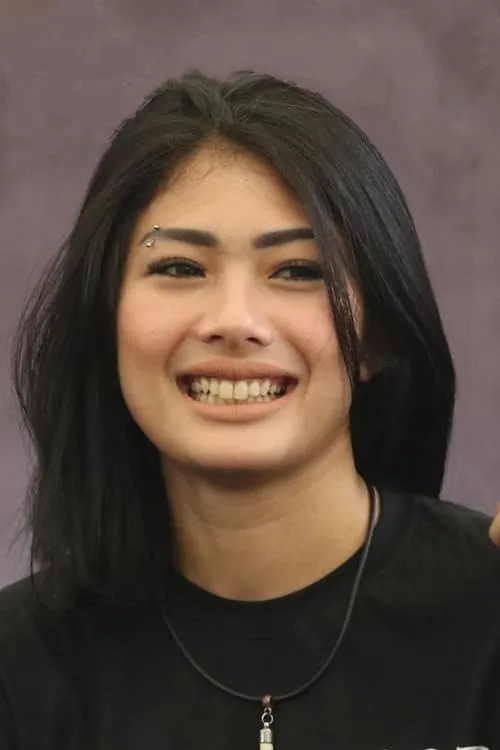 Actor Nabila Putri