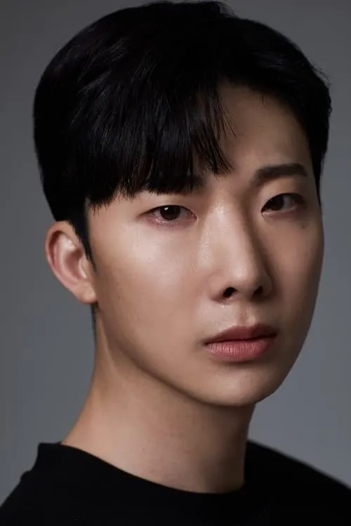 Actor Nam Sang Woo