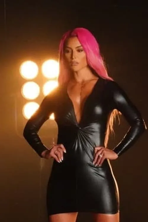 Natalie Eva Marie en el reparto